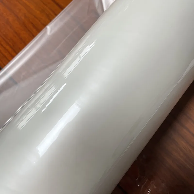 Film de laminage thermique brillant